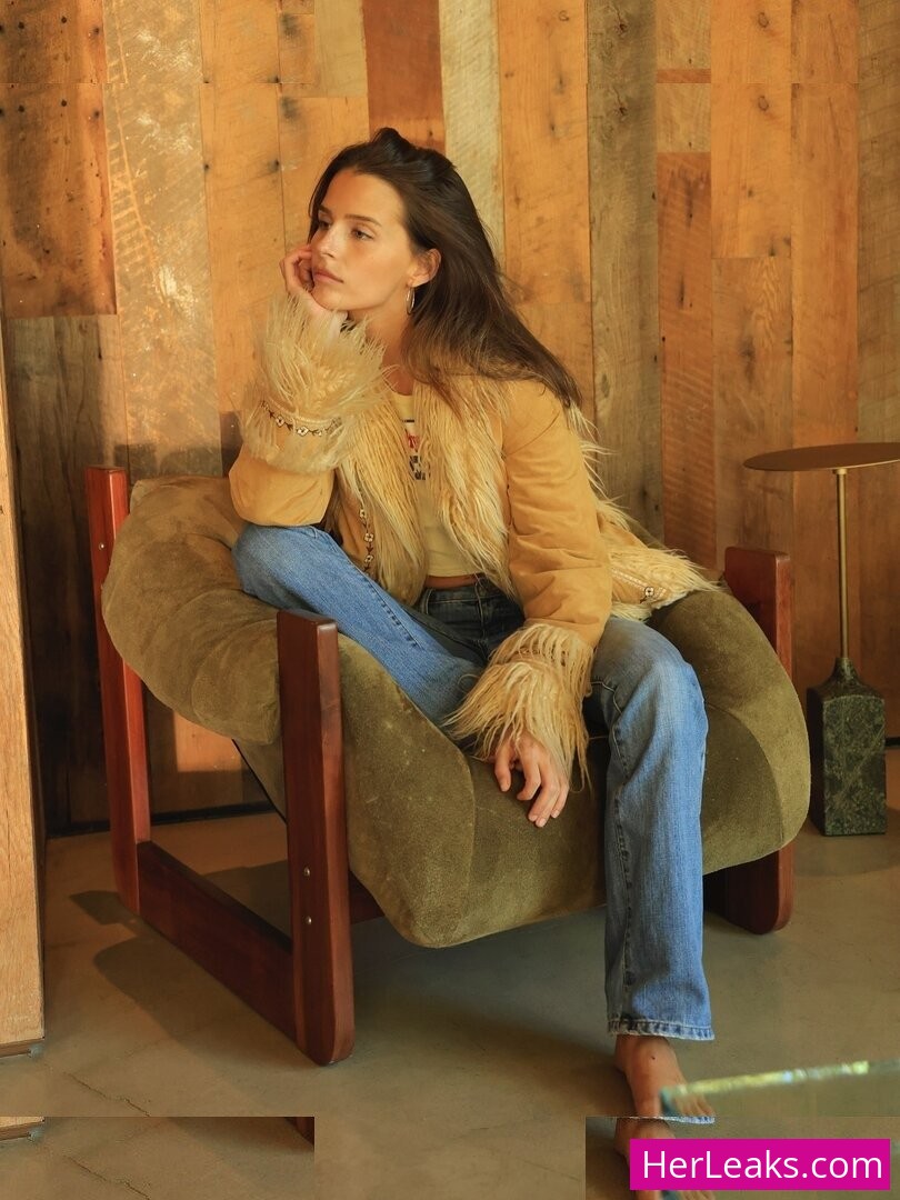 Steph Mandich - Image 17