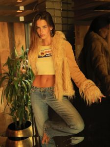 Steph Mandich - Image 15