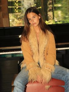 Steph Mandich - Image 11