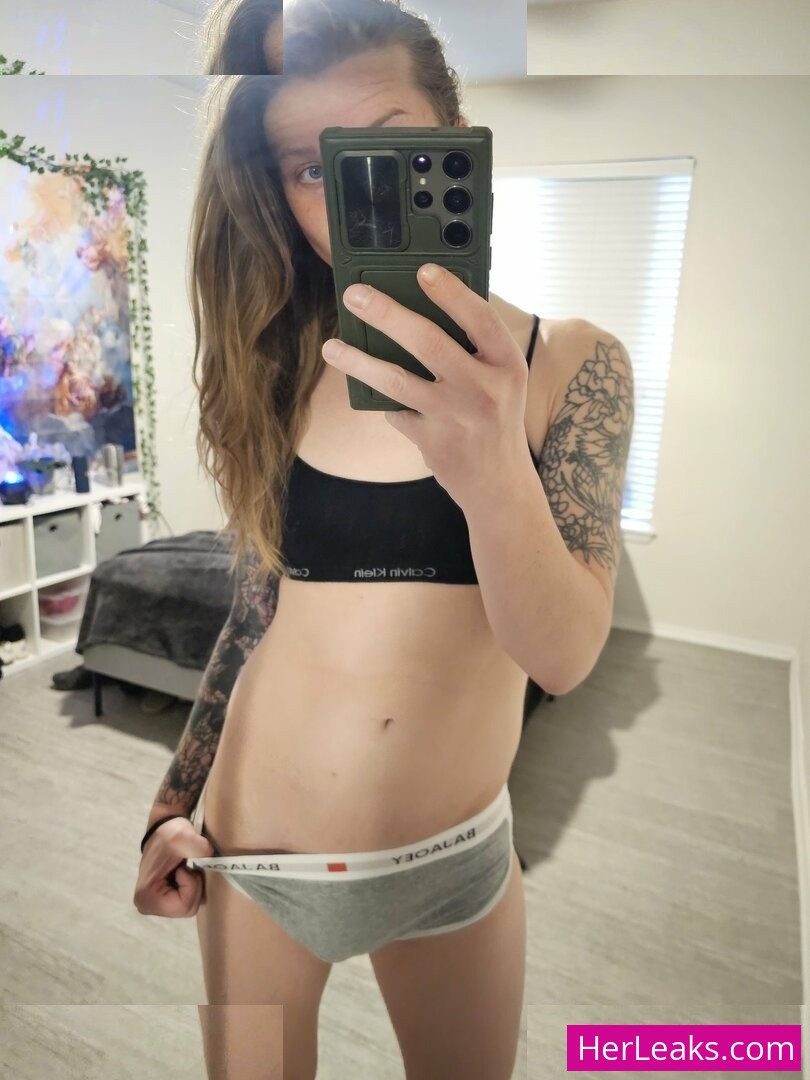 Taryn Elizabeth - Image 62