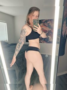 Taryn Elizabeth - Image 41
