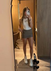 Tatiana Flores - Image 173