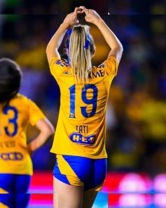Tatiana Flores - Image 74