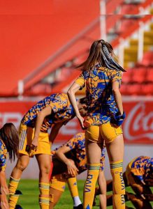Tatiana Flores - Image 64