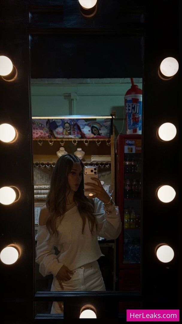 Tatiana Flores - Image 2