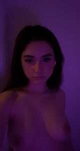 Snapchat-929468203
