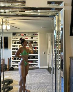 Tianna Gregory - Image 60