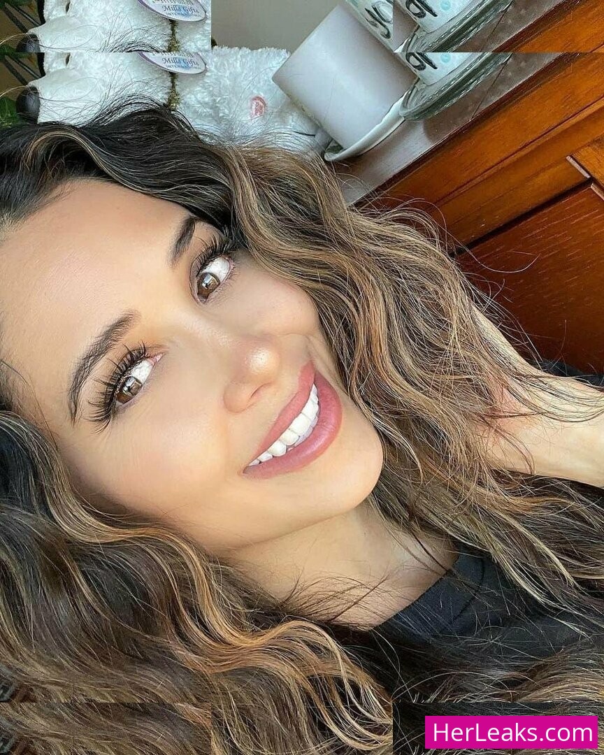 Tianna Gregory - Image 21