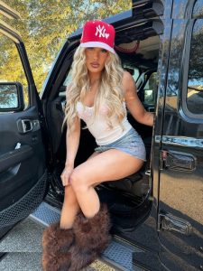 Tiffany Stratton - Image 165