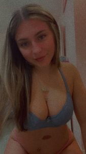 Kira Hothan - Image 31