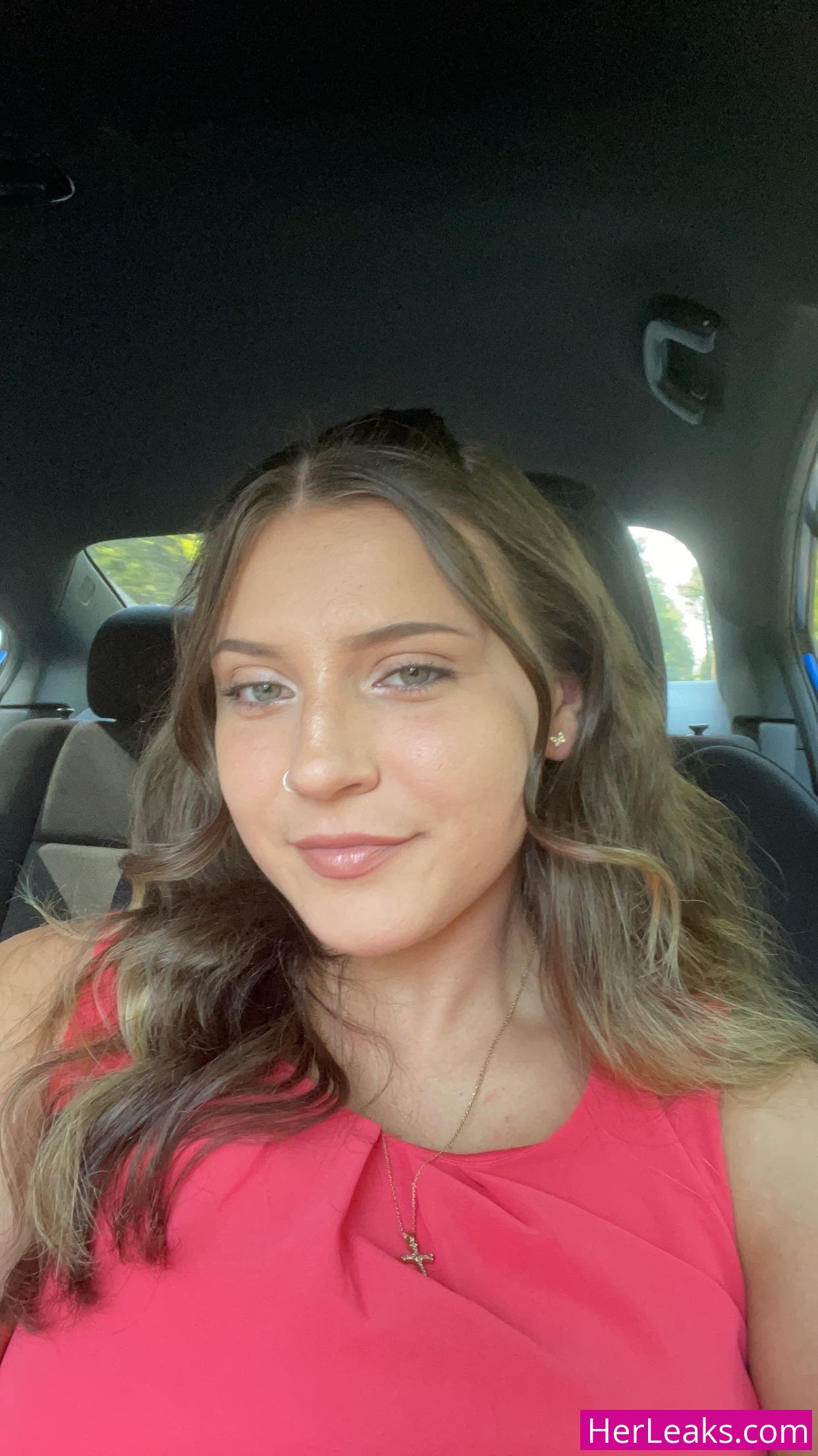 Kira Hothan - Image 62