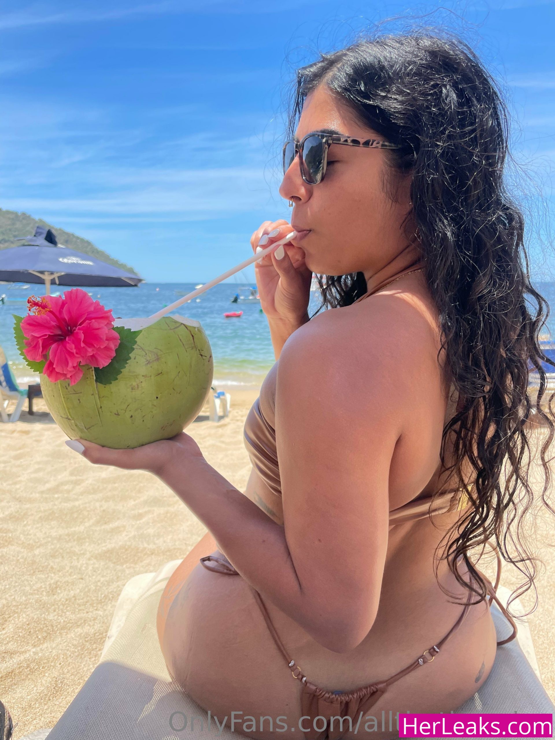 JasmineSherni - Image 6