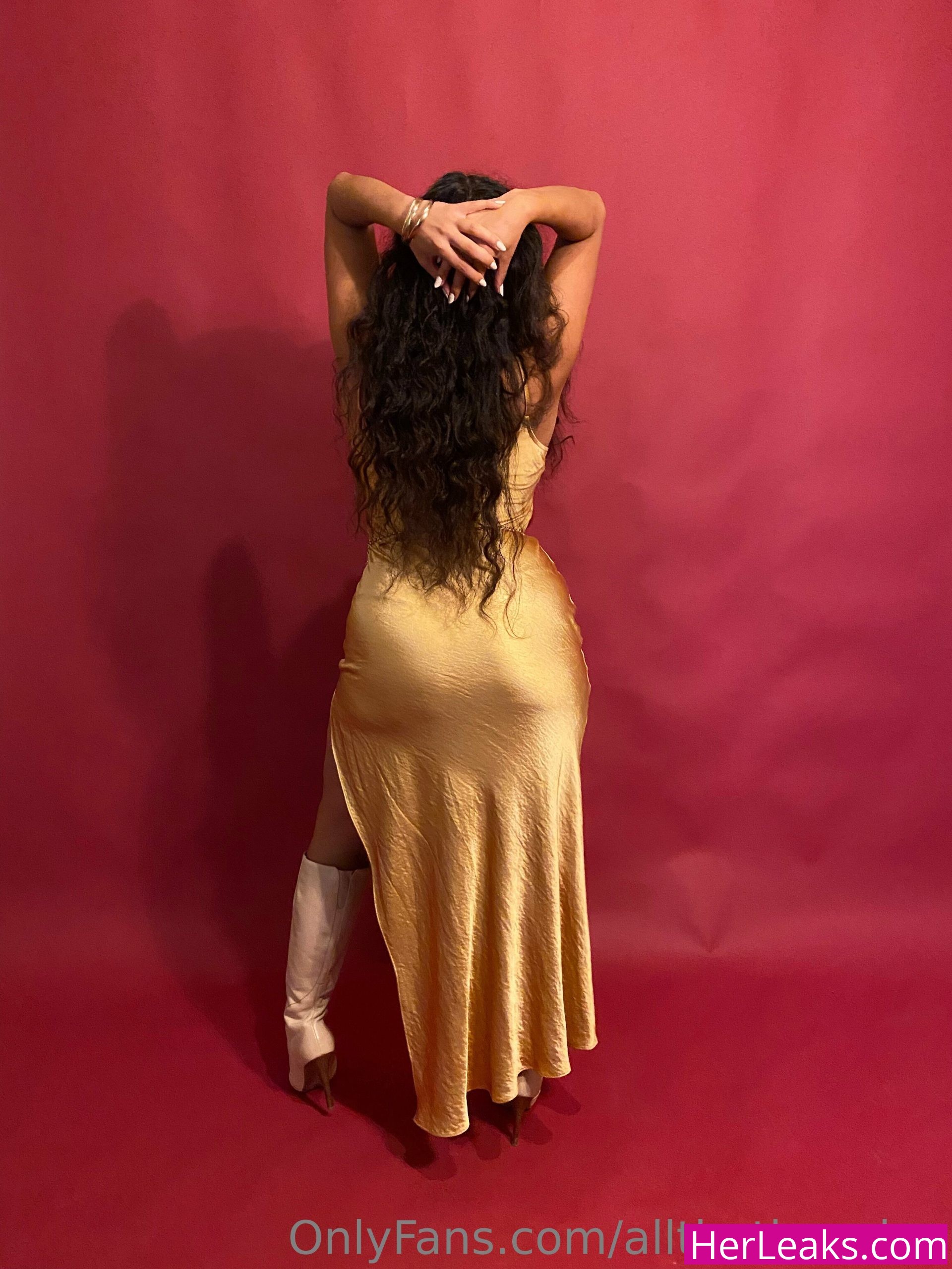 JasmineSherni - Image 13