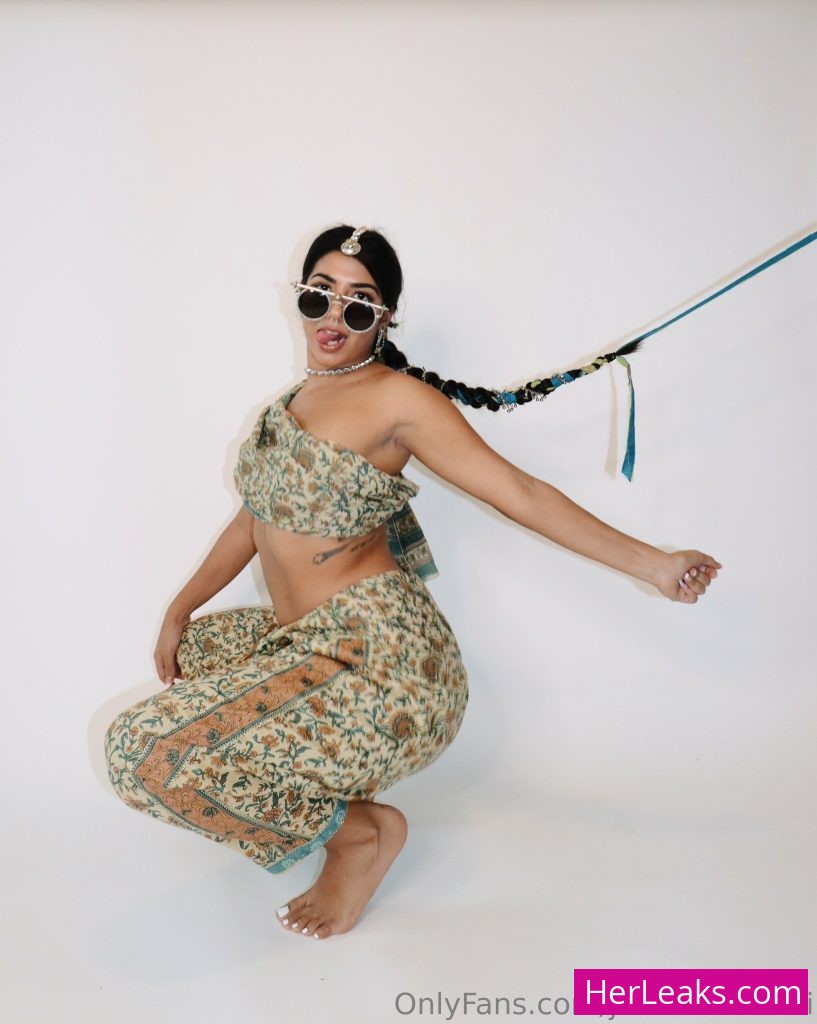 JasmineSherni - Image 332