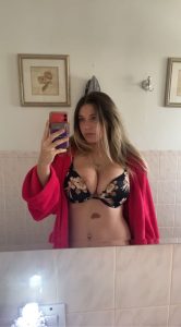 Kira Hothan - Image 304