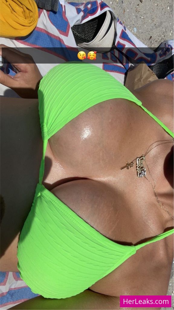 Kira Hothan - Image 552