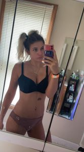 Kira Hothan - Image 234