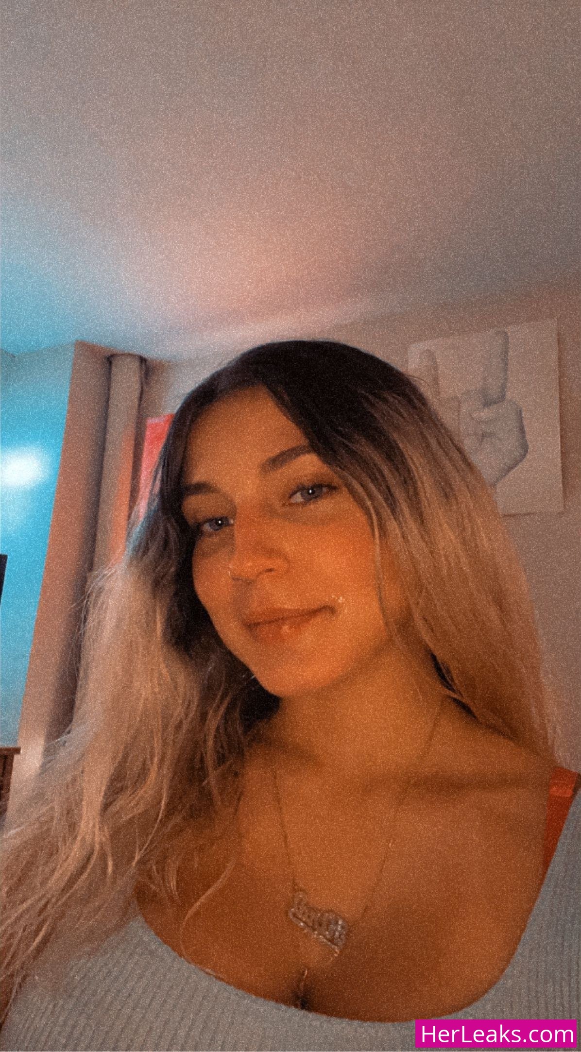 Kira Hothan - Image 253