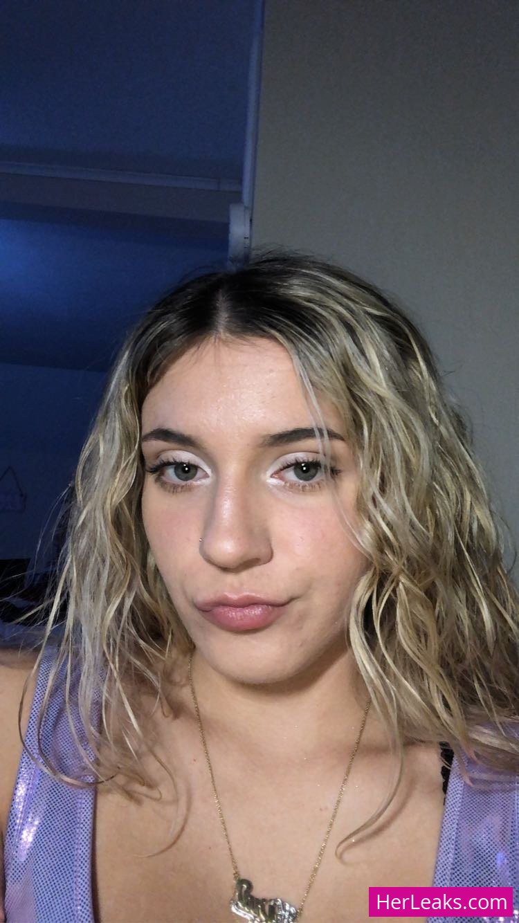 Kira Hothan - Image 280