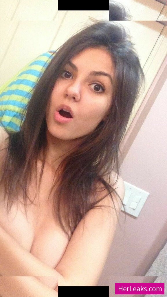 Victoria Justice - Image 124