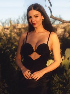 Victoria Justice - Image 96