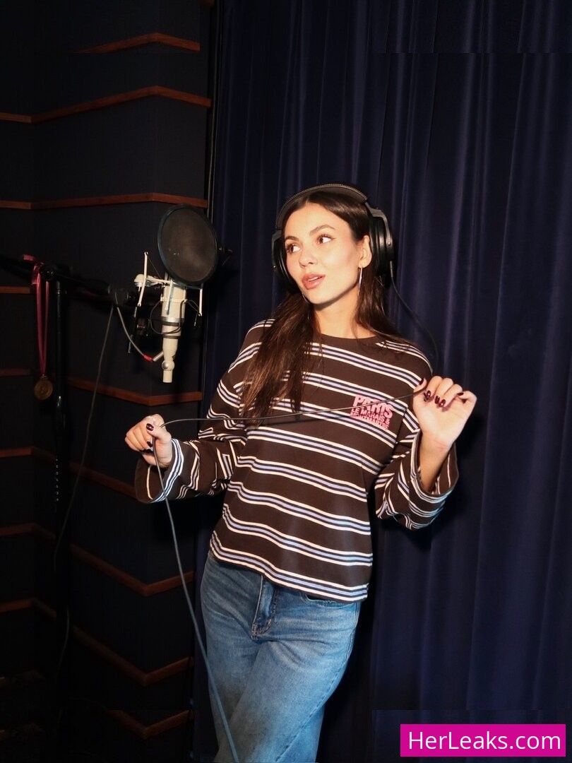 Victoria Justice - Image 79