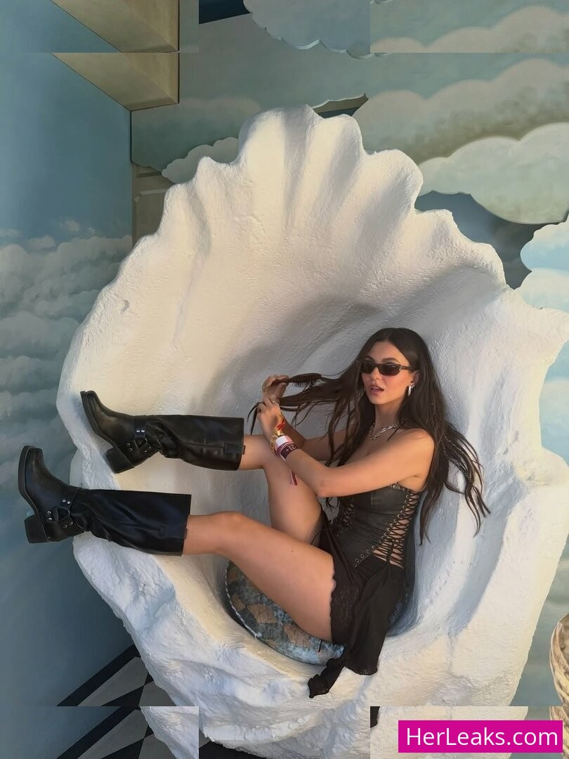 Victoria Justice - Image 26