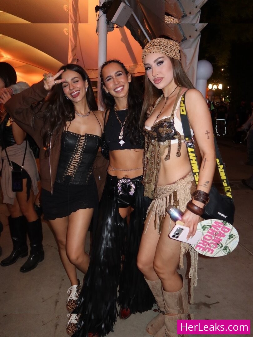 Victoria Justice - Image 12