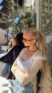 Victoria Turner - Image 126