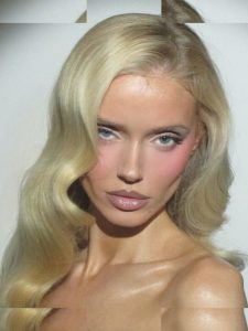 Victoria Turner - Image 114