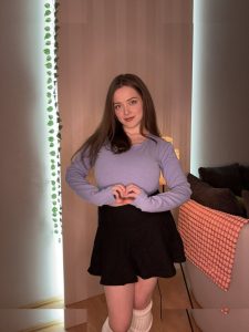 Victoria Turner - Image 49