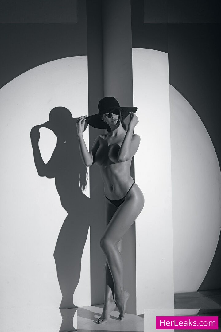 Yana Koshkina - Image 192