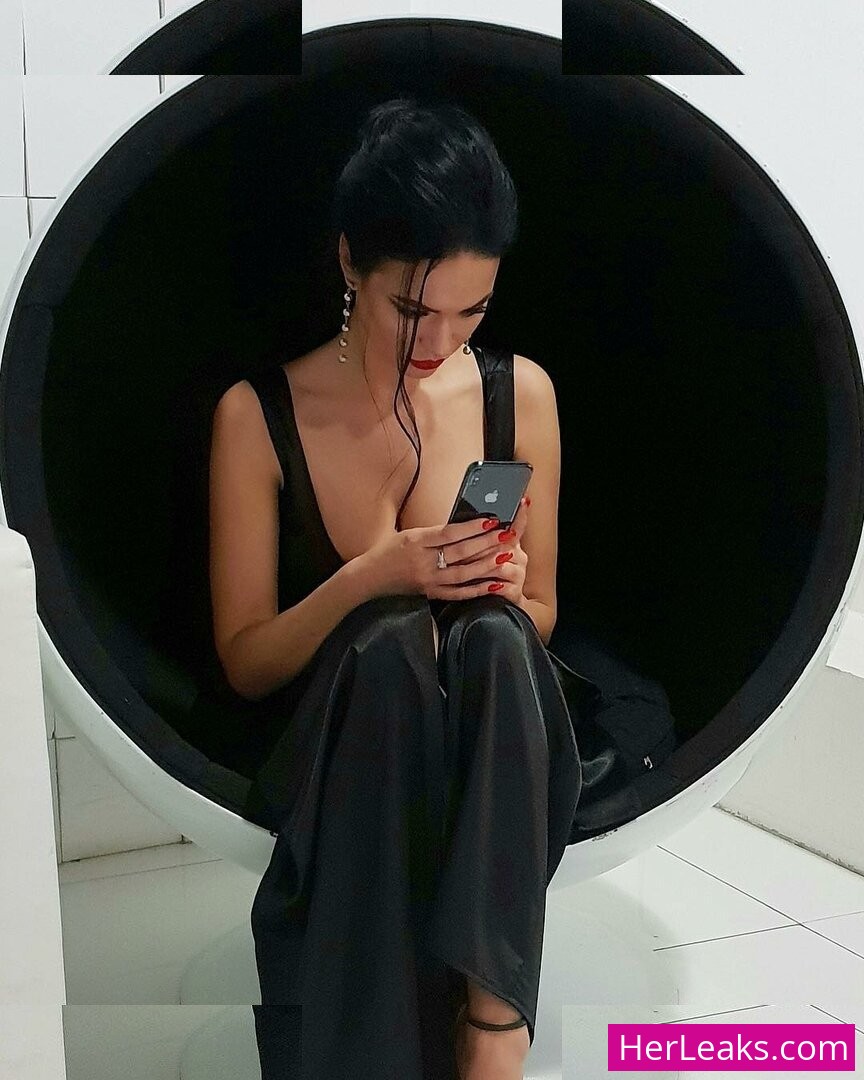 Yana Koshkina - Image 100