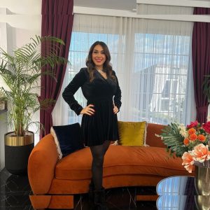 Zuhal Topal - Image 60