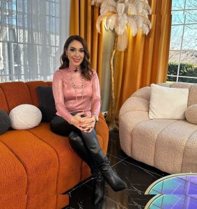 Zuhal Topal - Image 16