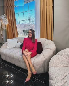 Zuhal Topal - Image 10