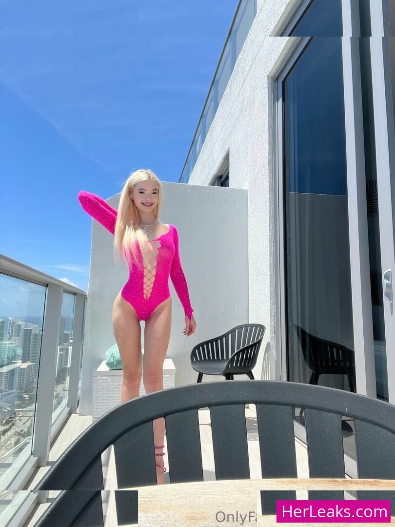 Alyssa Devyn - Image 144