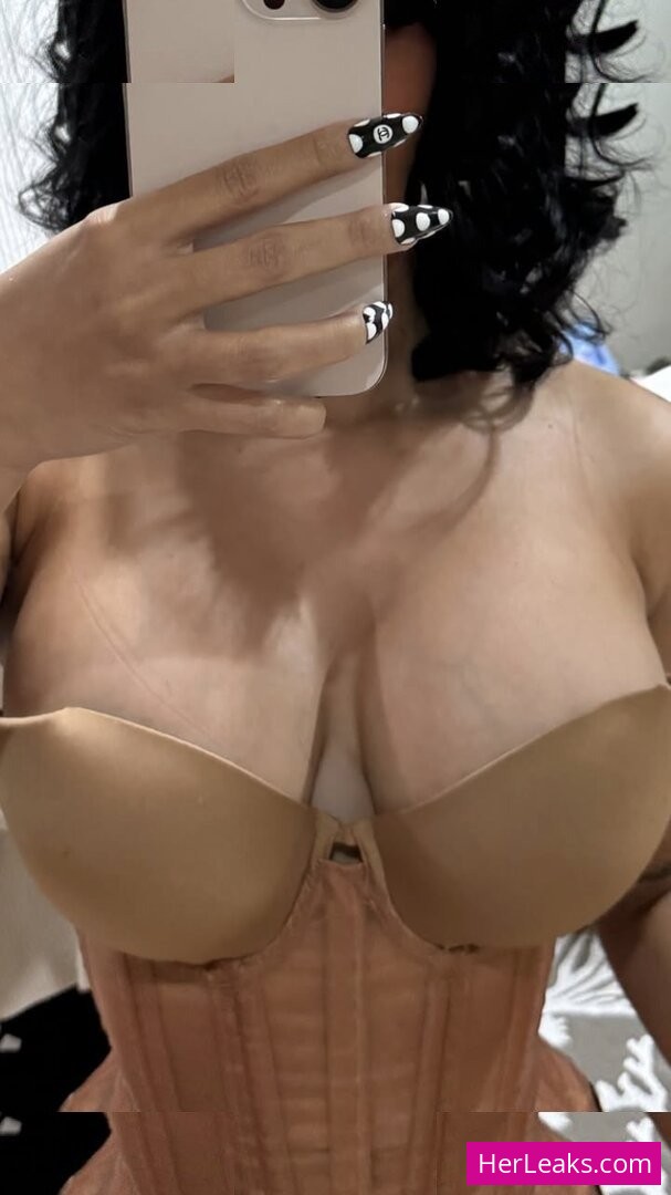 Cardi B - Image 188