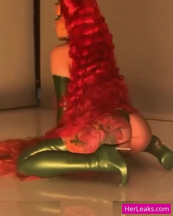 Cardi B - Image 183