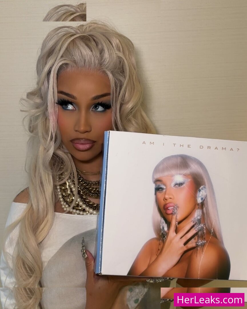 Cardi B - Image 171