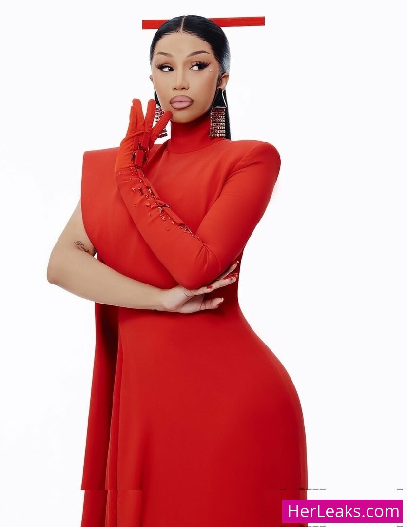 Cardi B - Image 152