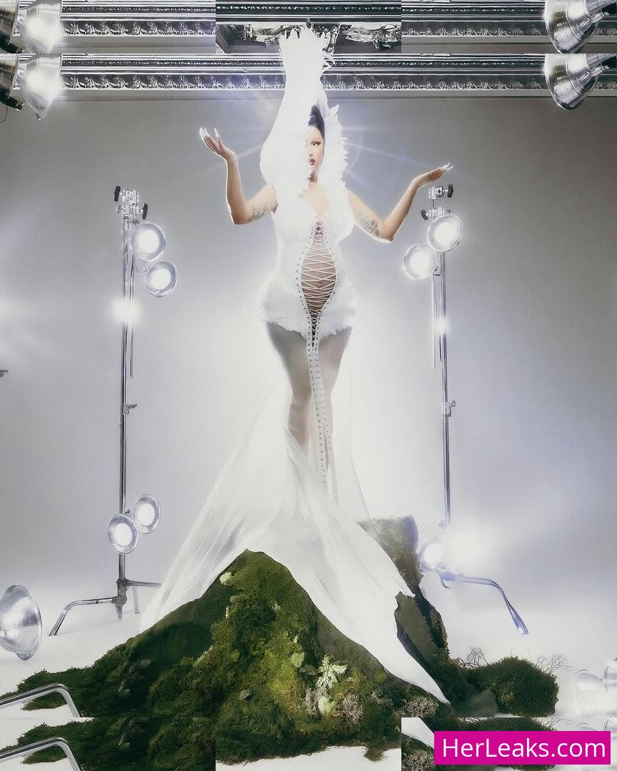 Cardi B - Image 128