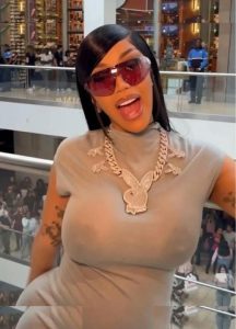 Cardi B - Image 80