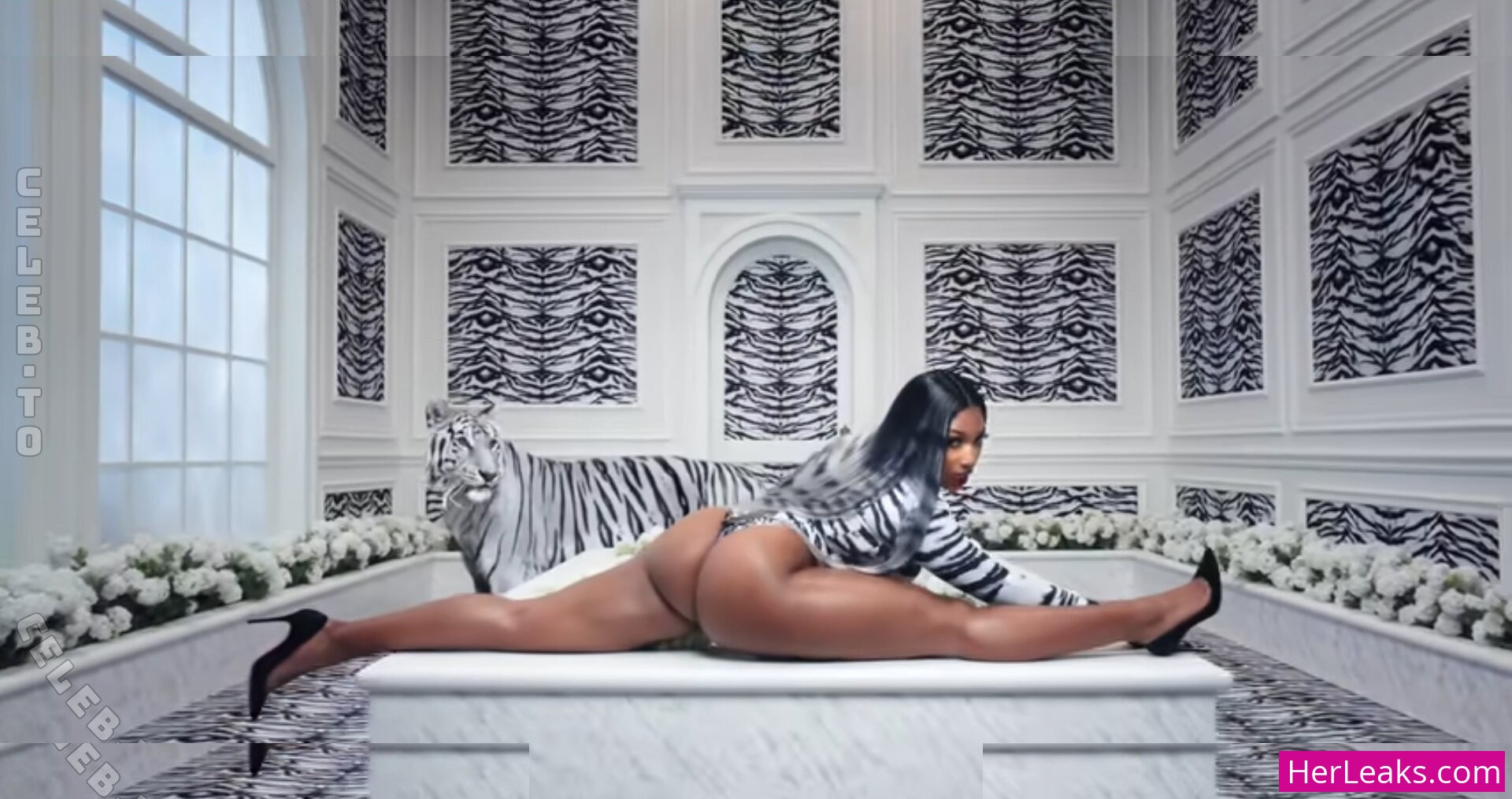 Cardi B - Image 69