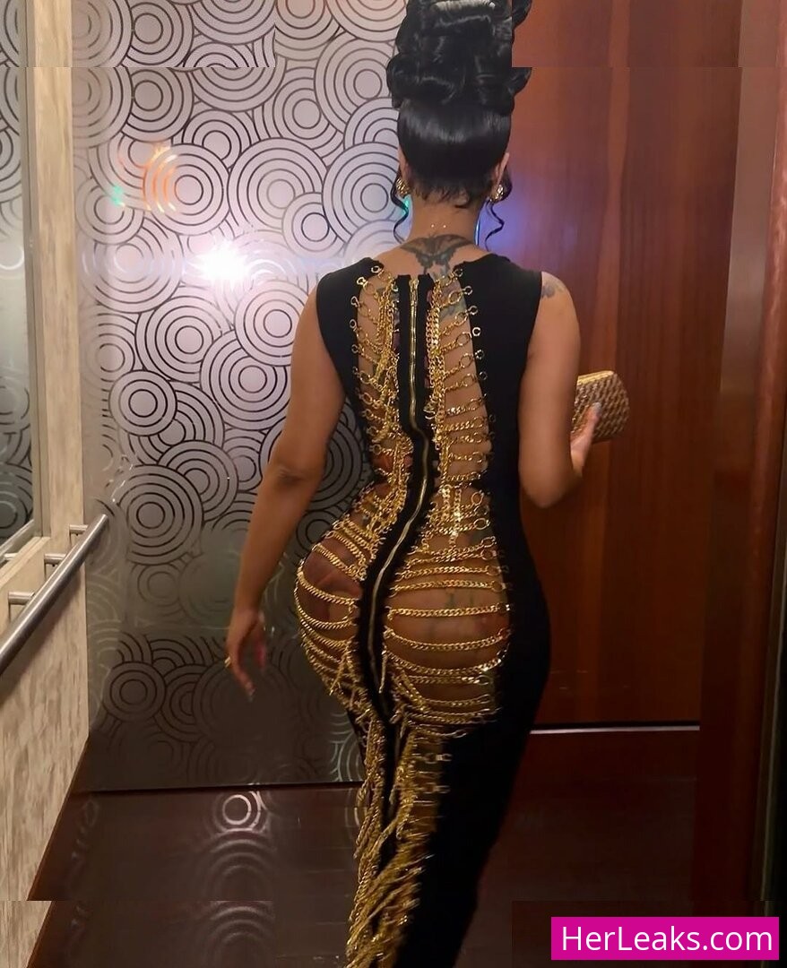Cardi B - Image 43