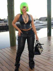 Cardi B - Image 32