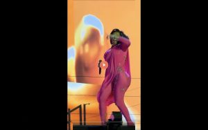Cardi B - Image 6