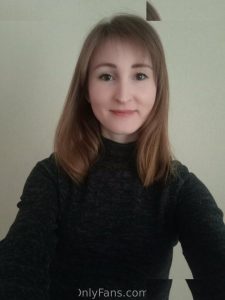 emma-goldie - Image 20
