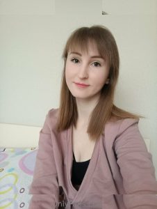emma-goldie - Image 14