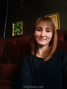 emma-goldie - Image 11